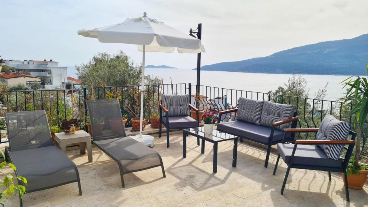 Shared Pool Flat Located 3 Min To Beach In Kalkan Lejlighed Eksteriør billede